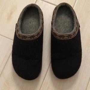 Women's L.L.Bean Wool Slipper Clog